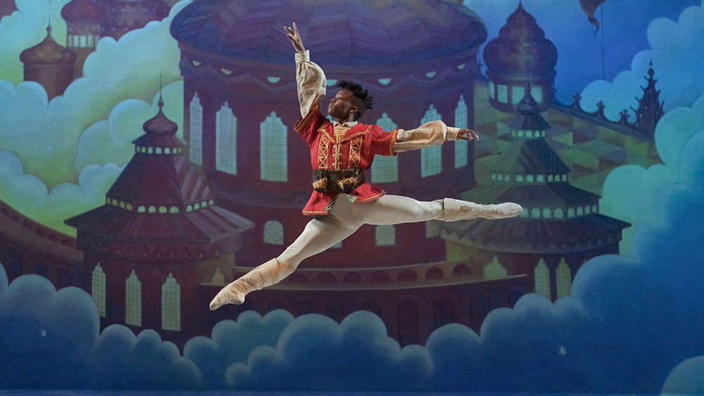 Siphesihle November in The Nutcracker. Photo by Karolina Kuras.