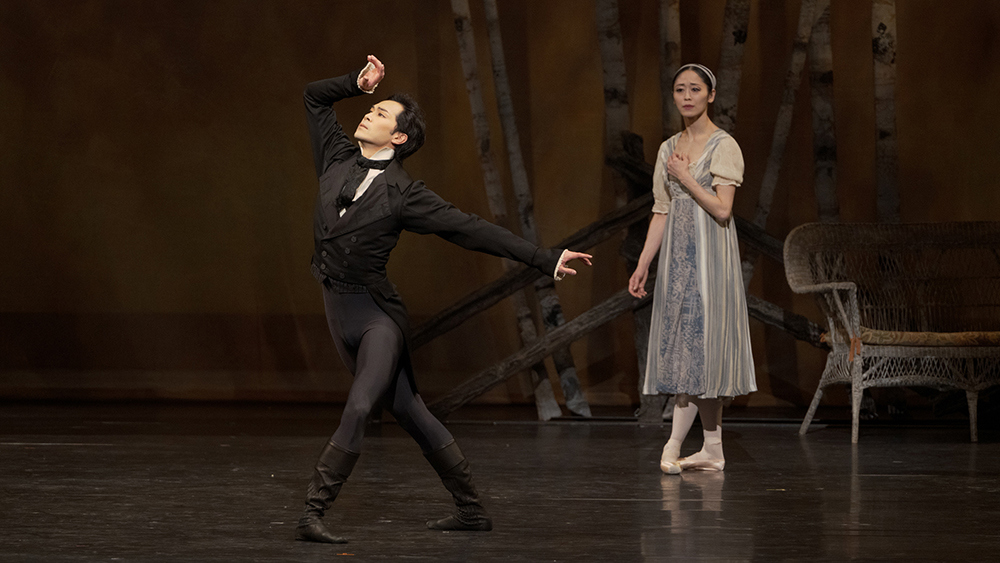 Naoya Ebe and Koto Ishihara in Onegin. Photo by Karolina Kuras. 