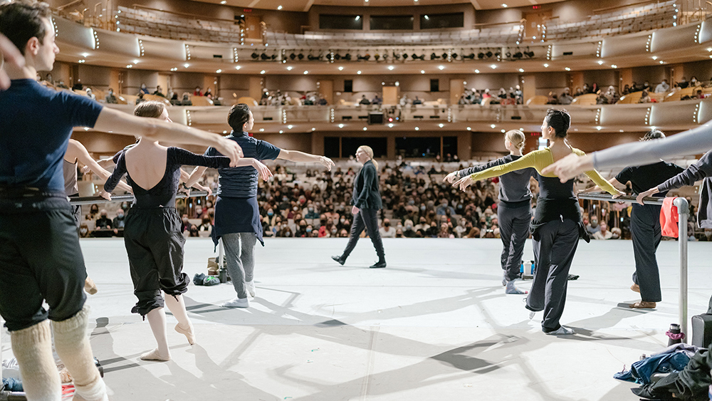 Hope Muir with Artists of the Ballet.