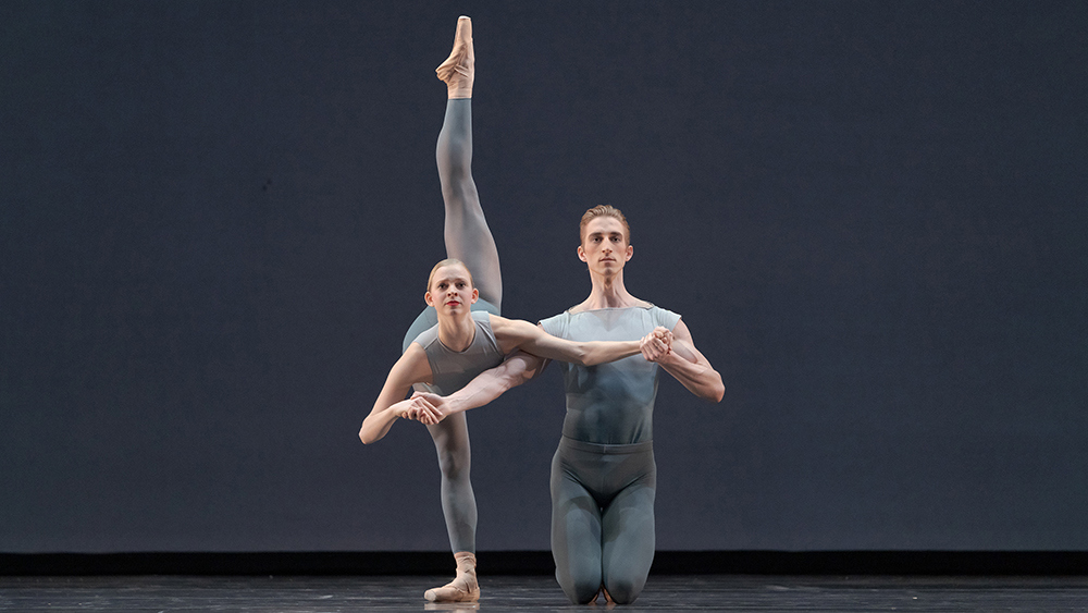 Genevieve Penn Nabity and Ben Rudisin in After the Rain. Photo by Karolina Kuras. 