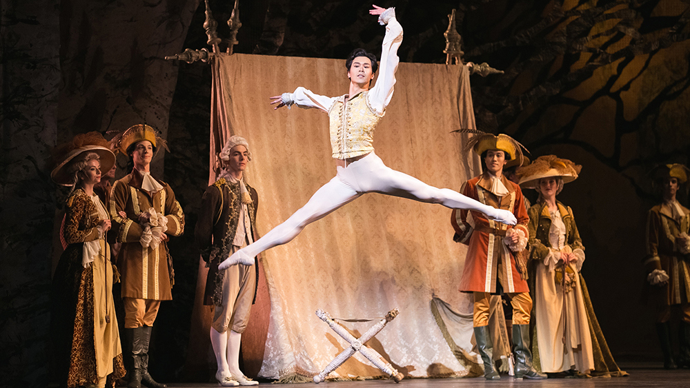 Naoya Ebe with Artists of the Ballet in The Sleeping Beauty. Photo by Karolina Kuras.